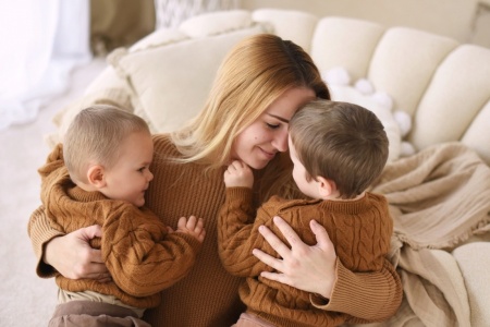 Natural family portrait photography