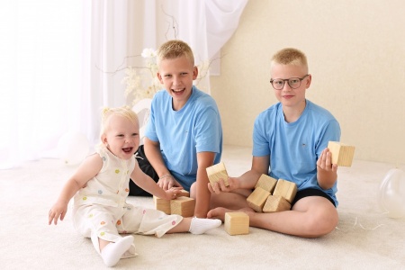 Rodinné atelierove fotenie PAMAS FOTO Sona Kalabova