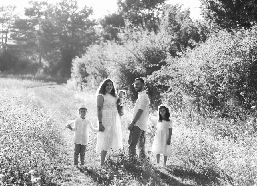 Rodinne fotenie v prírode Soňa Kalabová Family portrait photography Rodinne fotenie v prírode Soňa Kalabová Family portrait photography