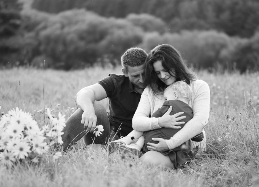 Rodinne fotenie v prírode Soňa Kalabová Family portrait photography Rodinne fotenie v prírode Soňa Kalabová Family portrait photography